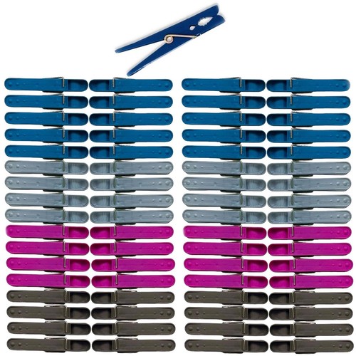 Plastic clothes pegs washing - clothes,