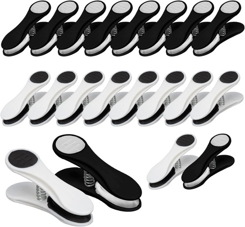 Clothes pegs for washing line - pegs,